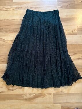 VINTAGE Green Lace Tiered A-Line Maxi Skirt - Women's Elegant Lace Skirt